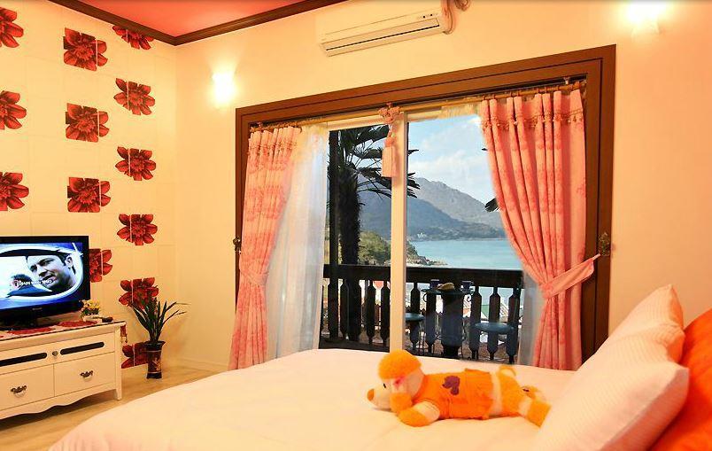 Rainbow Hill Pension นัมแฮ ภายนอก รูปภาพ