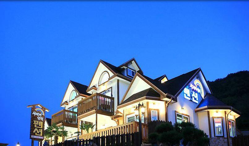 Rainbow Hill Pension นัมแฮ ภายนอก รูปภาพ